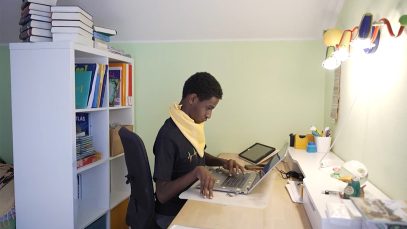 Beeinträchtigter schreibt Buch