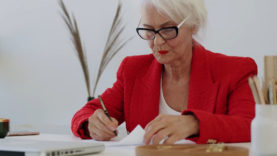 111 Arbeitskräfte Senioren