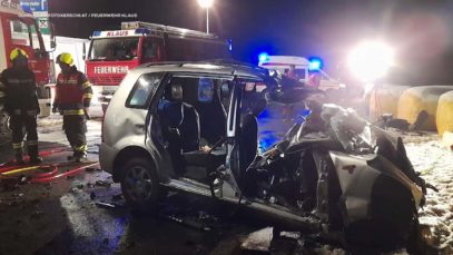 111 Autounfall Phyrnpass