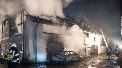 111 Bauernhof Brand