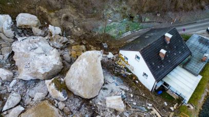 111 Platzverbot Felssturz