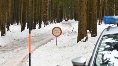 111 Schneestangen Tat