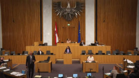 111 Spitzenpolitikerinnen