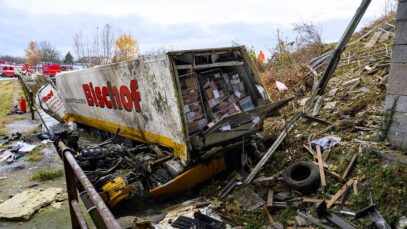 111 LKW Unfall Ebelsberg