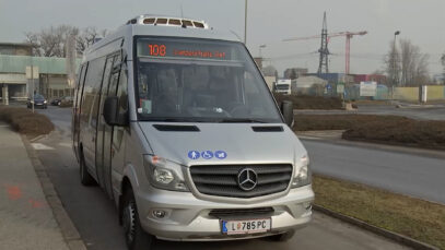 WKO Industrie Bushaltestelle