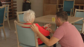 111 Pflege Personalgewinnung