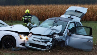 111 Autounfall Allhaming