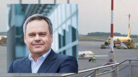 111 Flughafen Chef neu