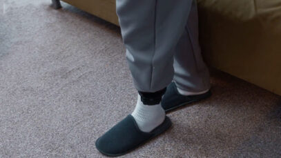 111 Flüchtiger Fußfessel