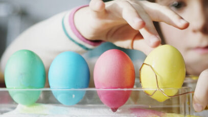 111 Ostereier färben