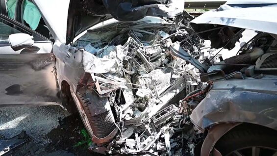 111 Frontalcrash