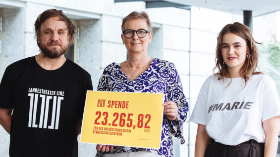 111 Landestheater Spende