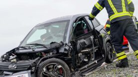 111 Mopedauto Unfall
