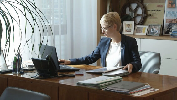 WKO Hintergrund
