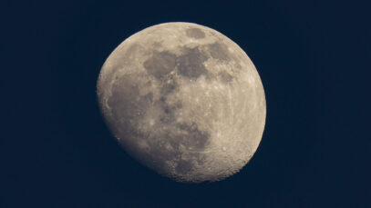 111 Mondfinsternis