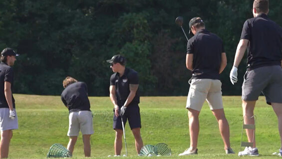 black wings golf