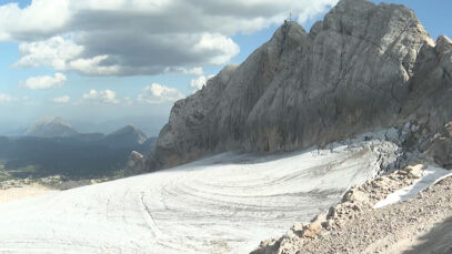 111 dachsteingletscher